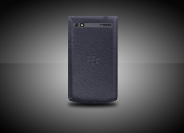 BlackBerry ra P"9983 màu than chì giá 2.150 USD 2