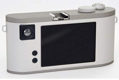 Xuất hiện đối thủ mới của “ông vua” máy ảnh hạng sang Leica? 2