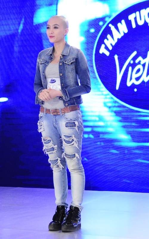 Bật mí về “cô gái đầu trọc” cá tính ở Vietnam Idol 2