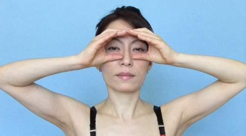 Các động tác trẻ hóa bằng yoga cho khuôn mặt (P1) 9