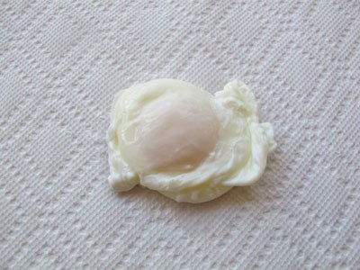 Cách làm trứng chần đúng kiểu cực nhanh và đơn giản 7