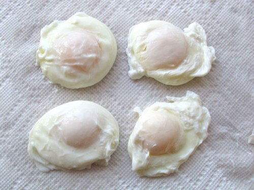 Cách làm trứng chần đúng kiểu cực nhanh và đơn giản 8