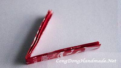 Cách làm vòng tay bằng giấy rực rỡ diện Tết Nguyên Đán 6