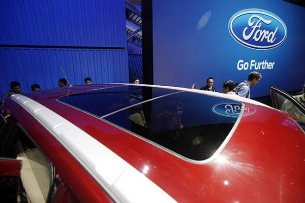 Ford Everest 2015 chính thức có mặt tại ASEAN 15