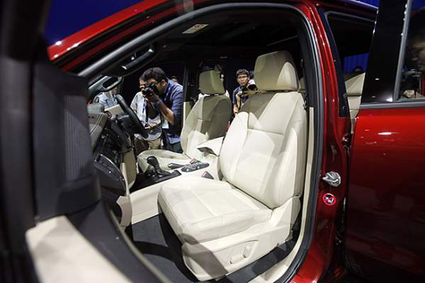 Ford Everest 2015 chính thức có mặt tại ASEAN 16