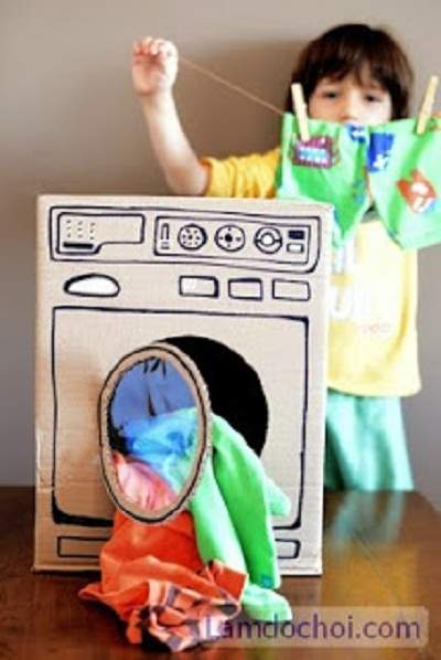 Cách làm máy giặt handmade để làm đồ chơi cho bé 4