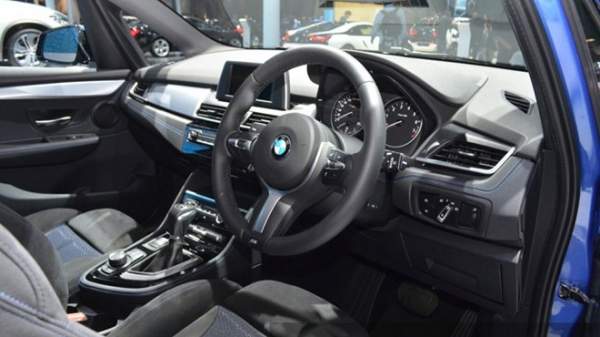 Xe gia đình BMW 2-Series Active Tourer chào Đông Nam Á 3