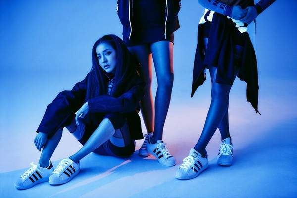 4 mẫu giày sneaker khiến teen Việt "phát sốt" 3