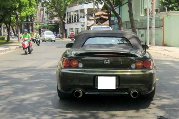 Mẫu xe biểu tượng của "Fast & Furious" lăn bánh tại Sài Gòn 9