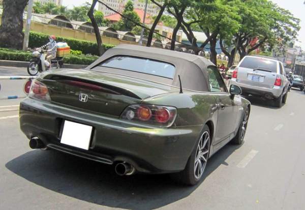 Mẫu xe biểu tượng của "Fast & Furious" lăn bánh tại Sài Gòn 8