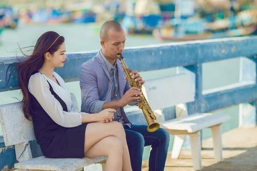 Trương Quỳnh Anh "say nắng" saxophone Minh Tâm Bùi 9