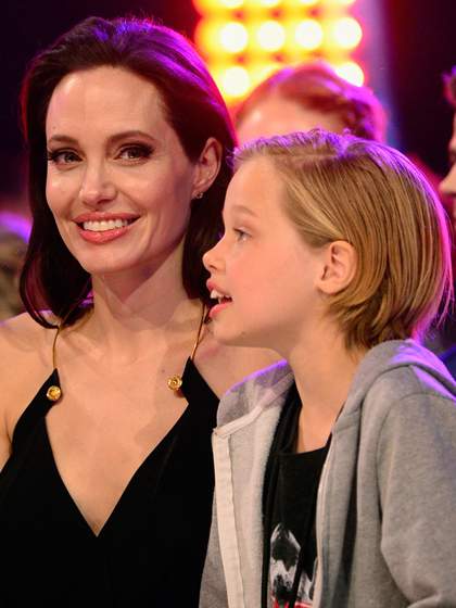 Angelina Jolie rạng ngời sau phẫu thuật cắt bỏ buồng trứng 7