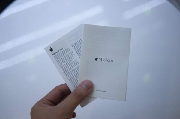 Macbook 12 inch bị “khoá” ngay khi xuất hiện tại Việt Nam 22
