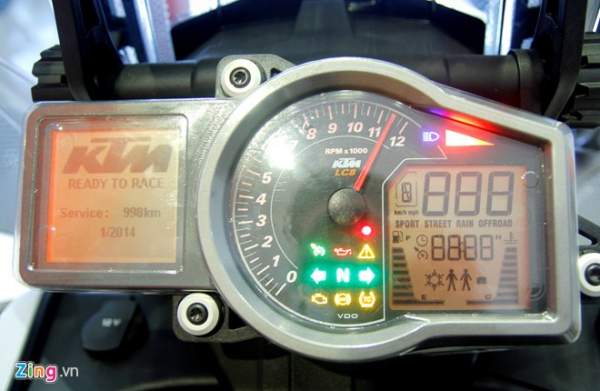 Chi tiết siêu môtô phượt KTM 1290 Adventure tại Việt Nam 4
