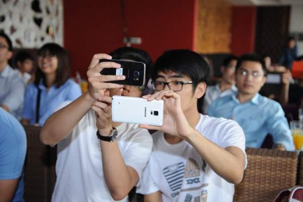 Offline trải nghiệm Galaxy S6 và S6 Edge tại Việt Nam 3