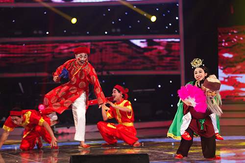 "Thị Mầu" Đức Vĩnh bật khóc khi giành Quán quân Got Talent 24