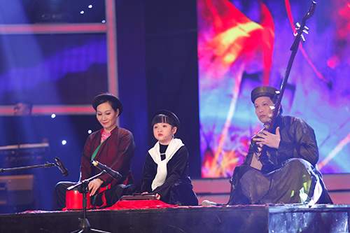 "Thị Mầu" Đức Vĩnh bật khóc khi giành Quán quân Got Talent 12