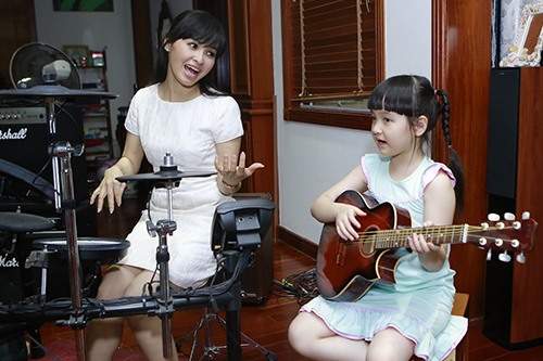 Cuộc sống con gái Trang Nhung thay đổi sau VN"s got talent 4