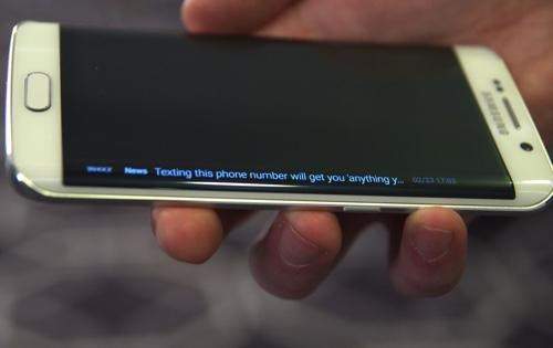 Galaxy S6 và S6 Edge khác nhau ra sao ? 2