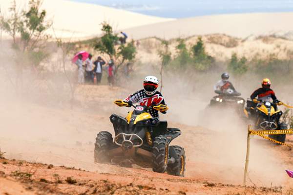 Lần đầu tiên Việt Nam tổ chức giải đua xe ATV 6