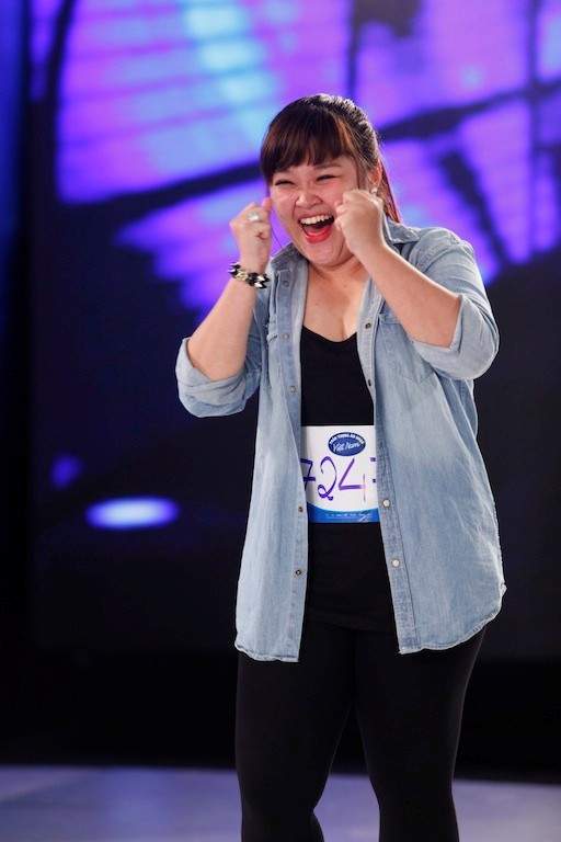 "Hot girl hát đám cưới" bị loại sớm tại Vietnam Idol 9