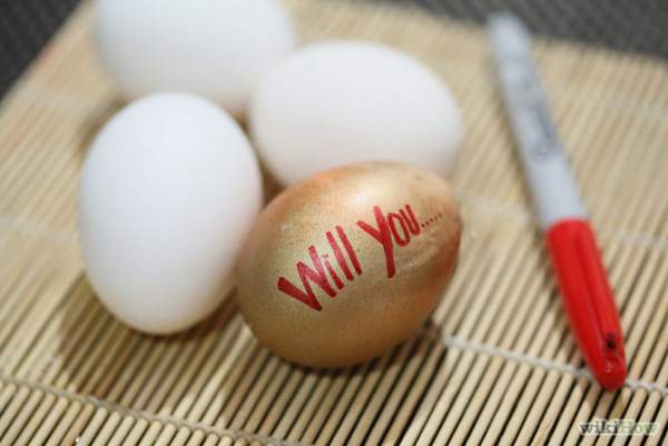 Cách làm quả trứng mang tin nhắn yêu thương 3