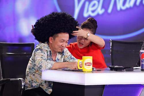 Hé lộ chuyện hậu trường trên "ghế nóng" Vietnam Idol 4