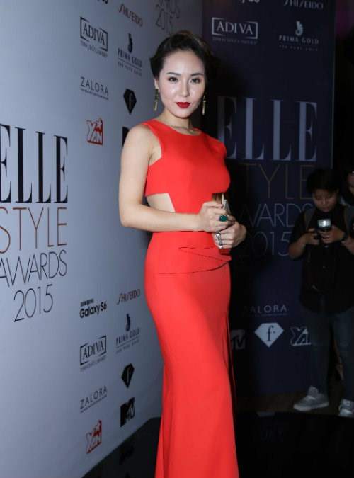 Angela Phương Trinh diện thời trang "lạ" đến "Elle Style Awards 2015" 16