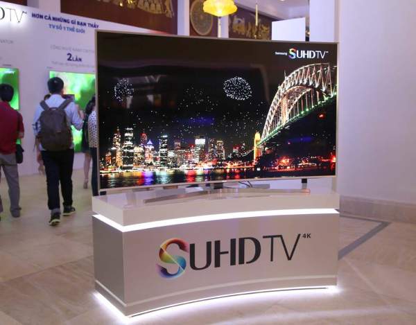 Samsung đưa TV SUHD màn hình cong cao cấp về Việt Nam 2