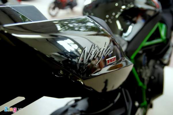 Siêu môtô Kawasaki Ninja H2 đầu tiên về Việt Nam 9