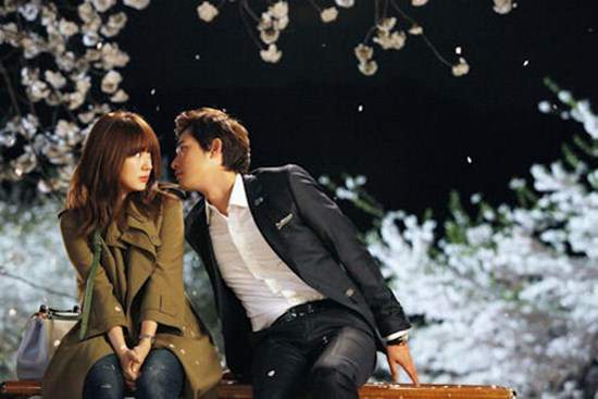 Ngọt ngào lãng mạn như các cặp tình nhân phim Hàn 18