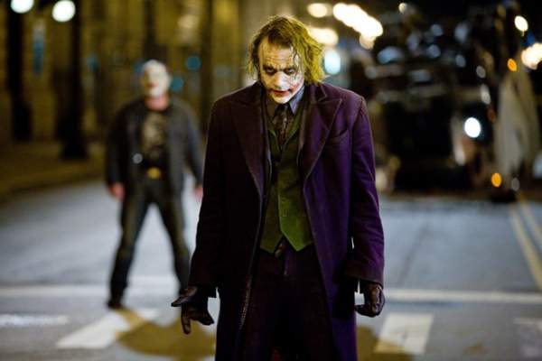 Joker phiên bản mới trong "Biệt đội tự sát" lộ diện 2