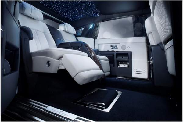 Rolls-Royce Phantom Limelight dành cho giới siêu giàu 6