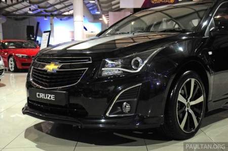 Cận cảnh Chevrolet Cruze phiên bản thể thao 8