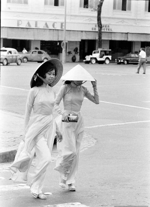 Nhớ chiếc áo "vạn người mê" của phụ nữ Sài Gòn xưa 6