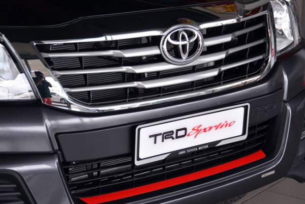 Toyota Hilux 2016 sẽ có động cơ mới? 5