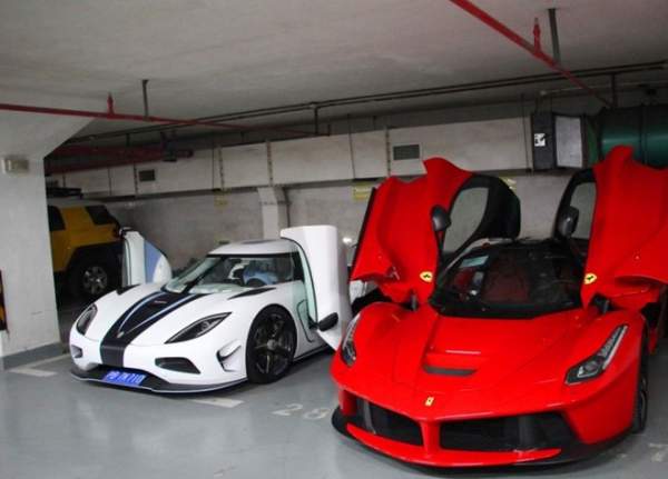 Thiếu gia Trung Quốc phá nát LaFerrari sở hữu cả tàu ngầm 2