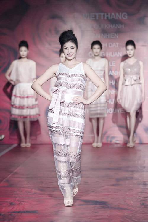 Hoa hậu Việt nào xuất sắc nhất khi làm người mẫu? 5