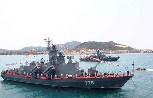 Hải quân: Lực lượng nòng cốt, bảo vệ vững chắc chủ quyền biển, đảo 18