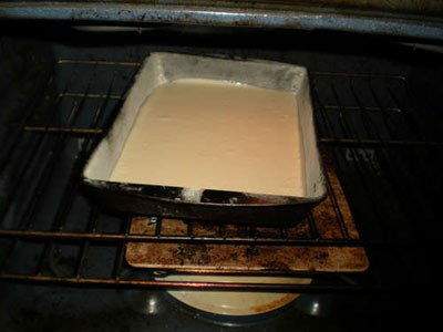 Cách làm bánh chocolate trắng với quả mâm xôi cực ngon 2