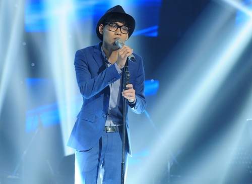 The Voice 2015: Mỹ Tâm trổ tài "dụ" thí sinh về đội 9