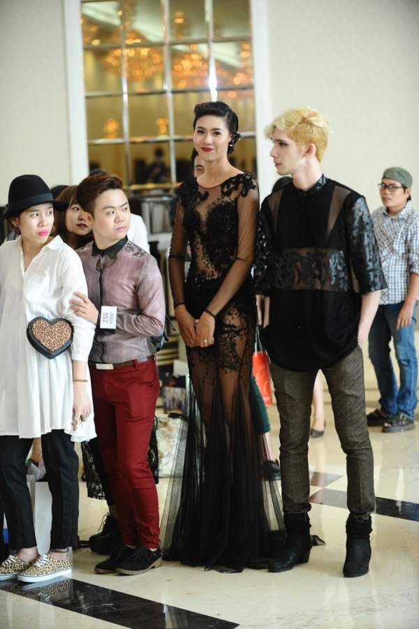 Thí sinh ăn mặc độc lạ ở buổi casting Project Runway 4