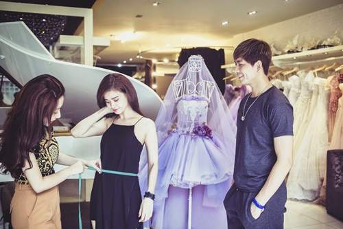 Tim và Trương Quỳnh Anh bất ngờ đi thử váy cưới 3