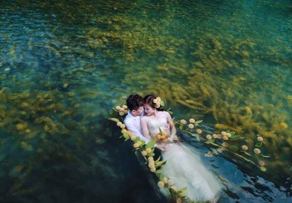 Ảnh cưới dưới nước tại Tràng An của cặp đôi Hà Thành 4