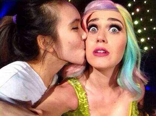 Katy Perry khiến 13.000 khán giả cuồng nhiệt tại Thái Lan 2