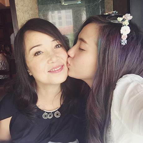Những “hot girl” Việt thừa hưởng nhan sắc từ mẹ 7
