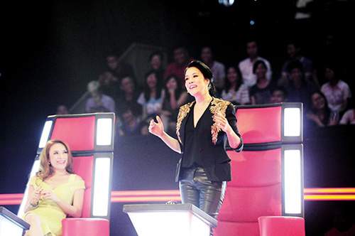 Mỹ Tâm không hề thua kém Hà hồ trên ghế nóng The Voice 12