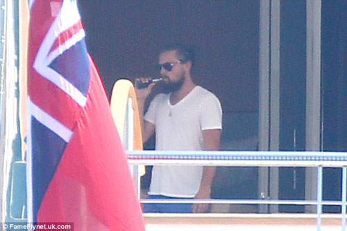 Leo DiCaprio "phớt lờ" LHP Cannes đi chơi du thuyền 27