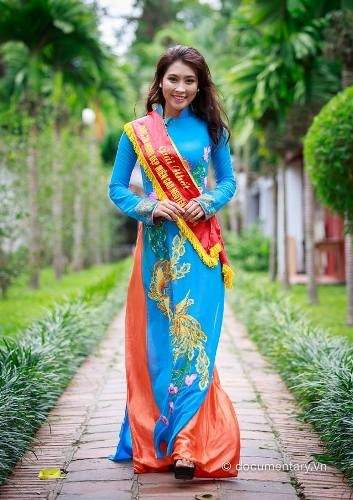 Nữ sinh dân tộc Cờ Lao xinh đẹp sở hữu hàng loạt giải thưởng 8