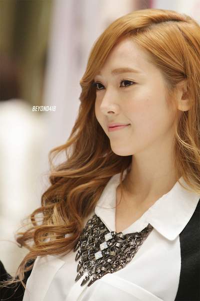 Jessica tự do hơn khi rời SNSD 2